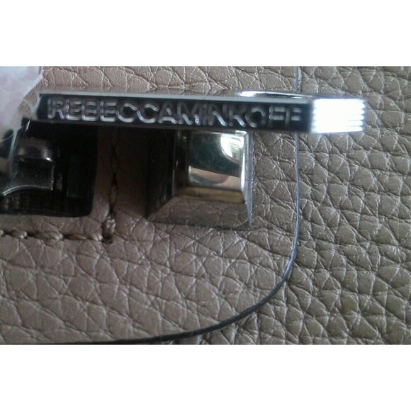 Rebecca Minkoff Regan Leather Medium Crossbody Bag Purse Tan Sand Great! - Picture 6 of 7